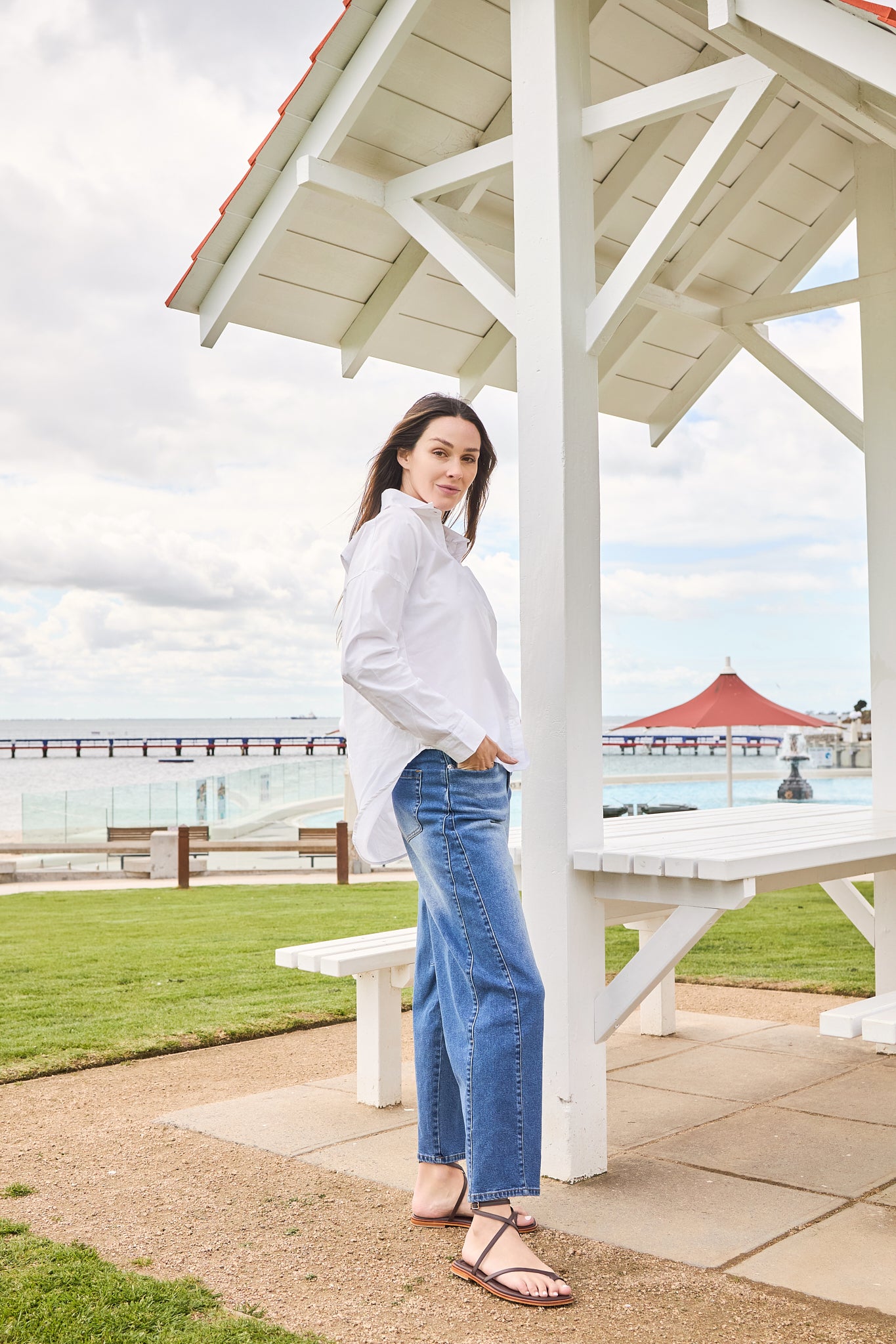 Celene Barrel Leg Jean