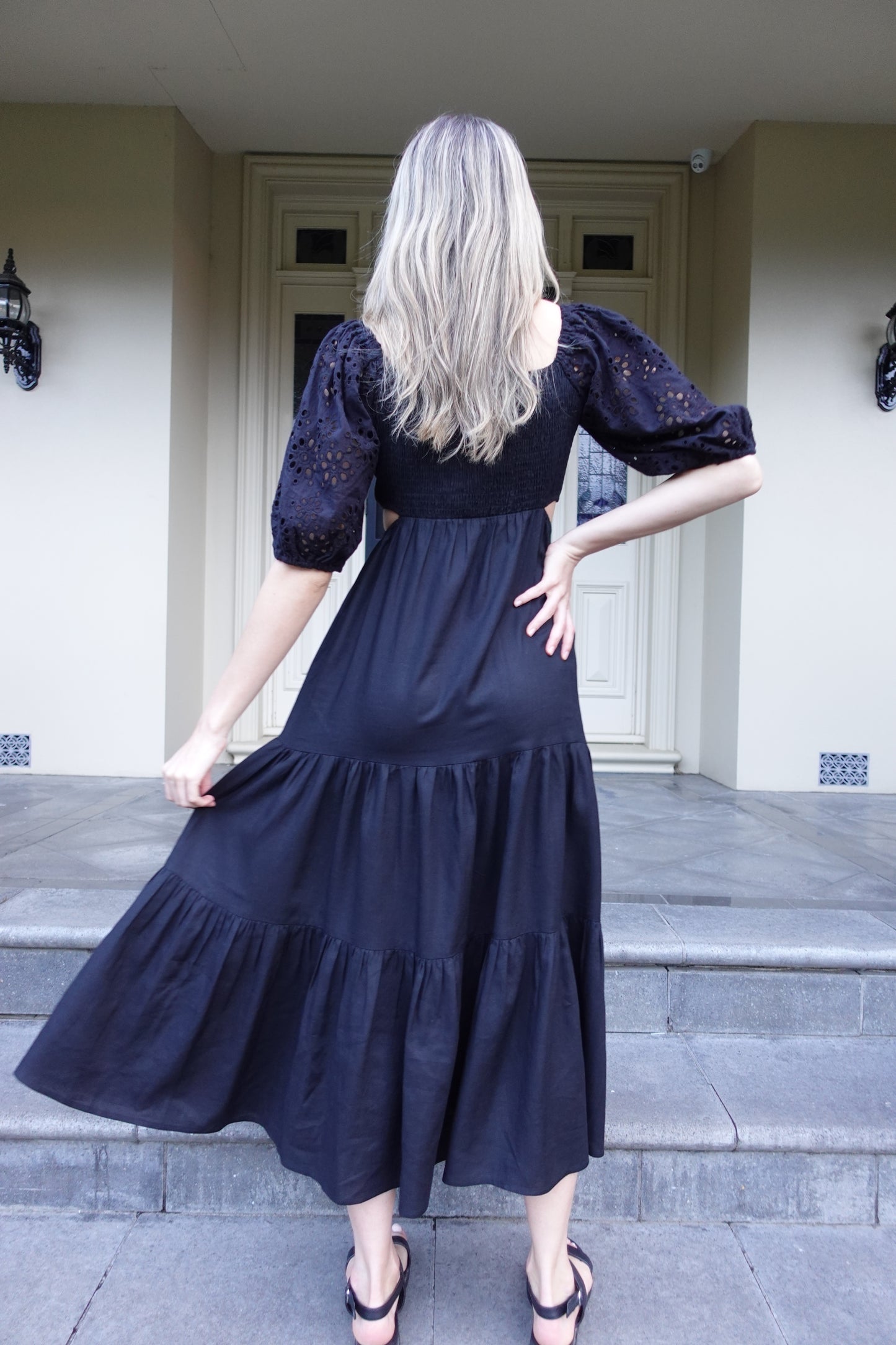 VERONA LINEN MIDI DRESS - BLACK