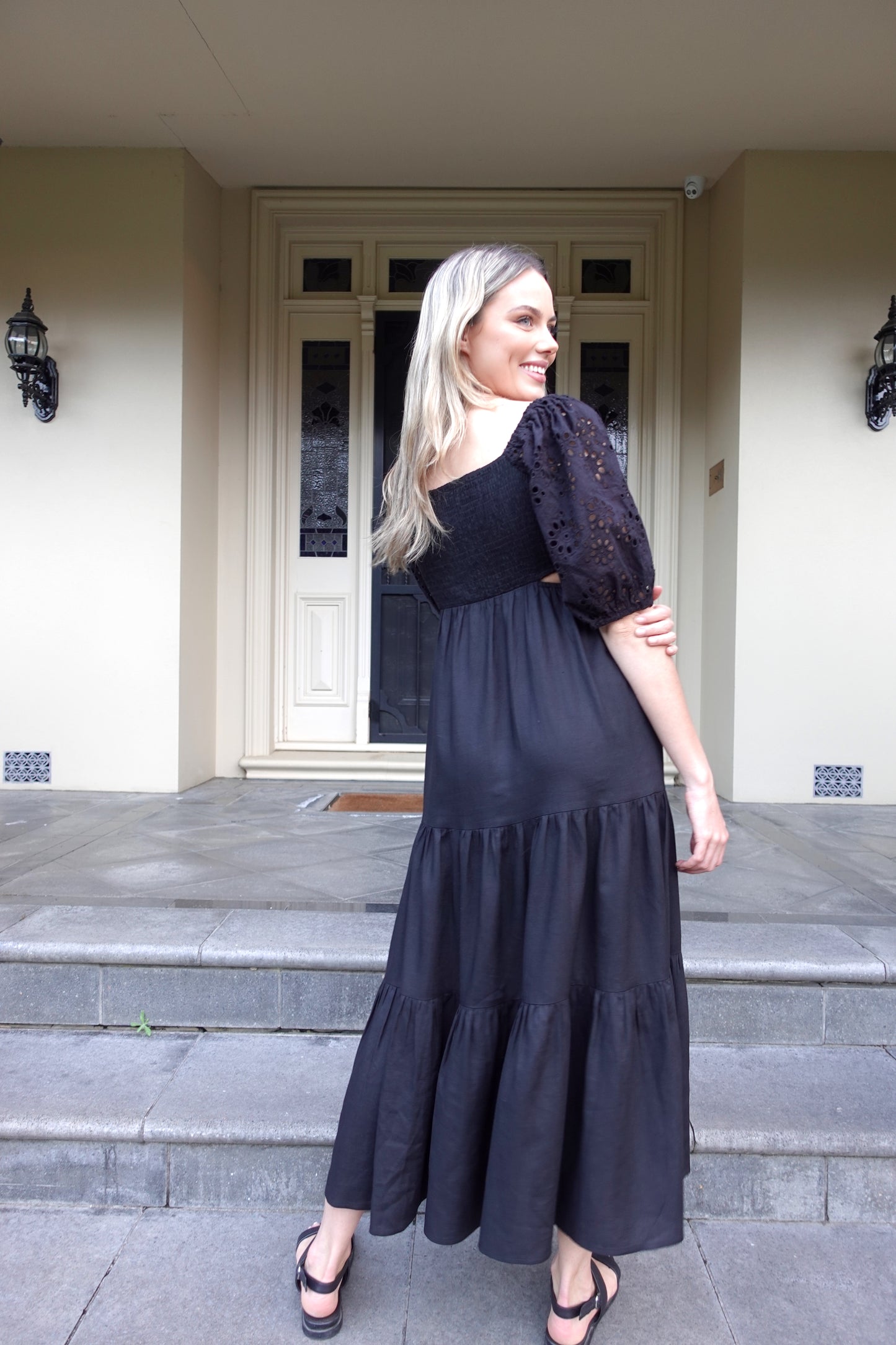 VERONA LINEN MIDI DRESS - BLACK