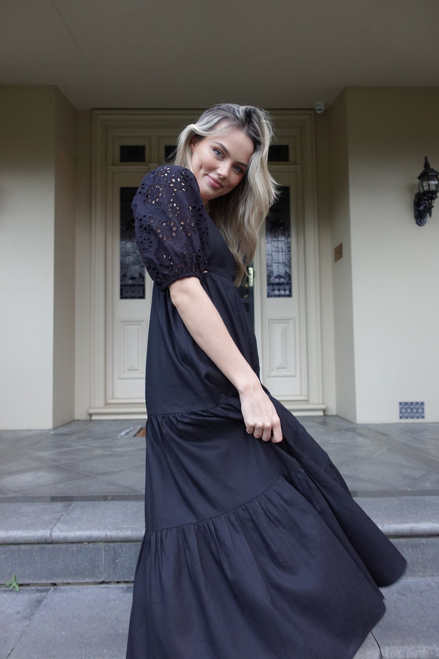 VERONA LINEN MIDI DRESS - BLACK