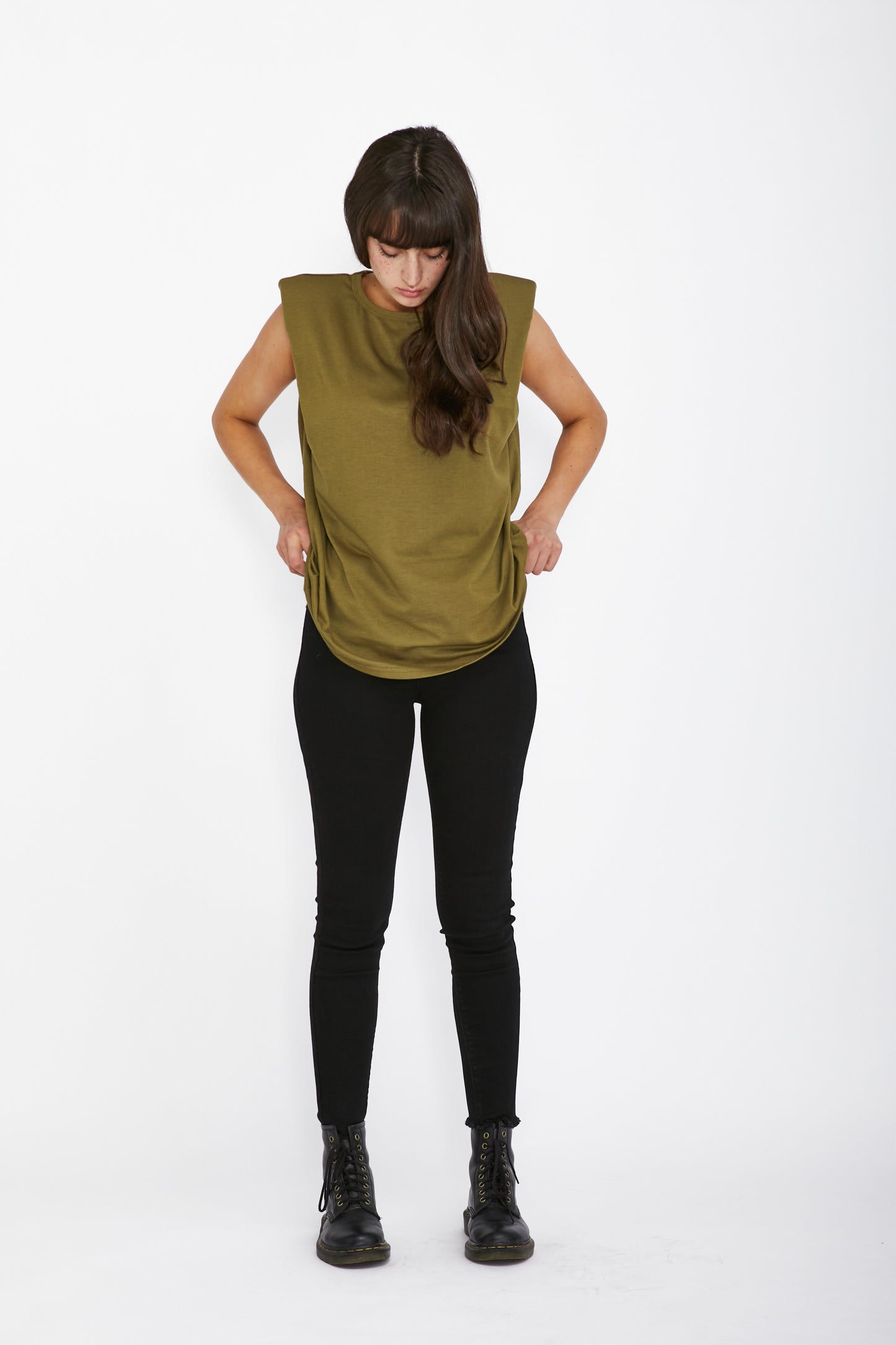 LIVIA SHOULDER DETAIL TEE - OLIVE