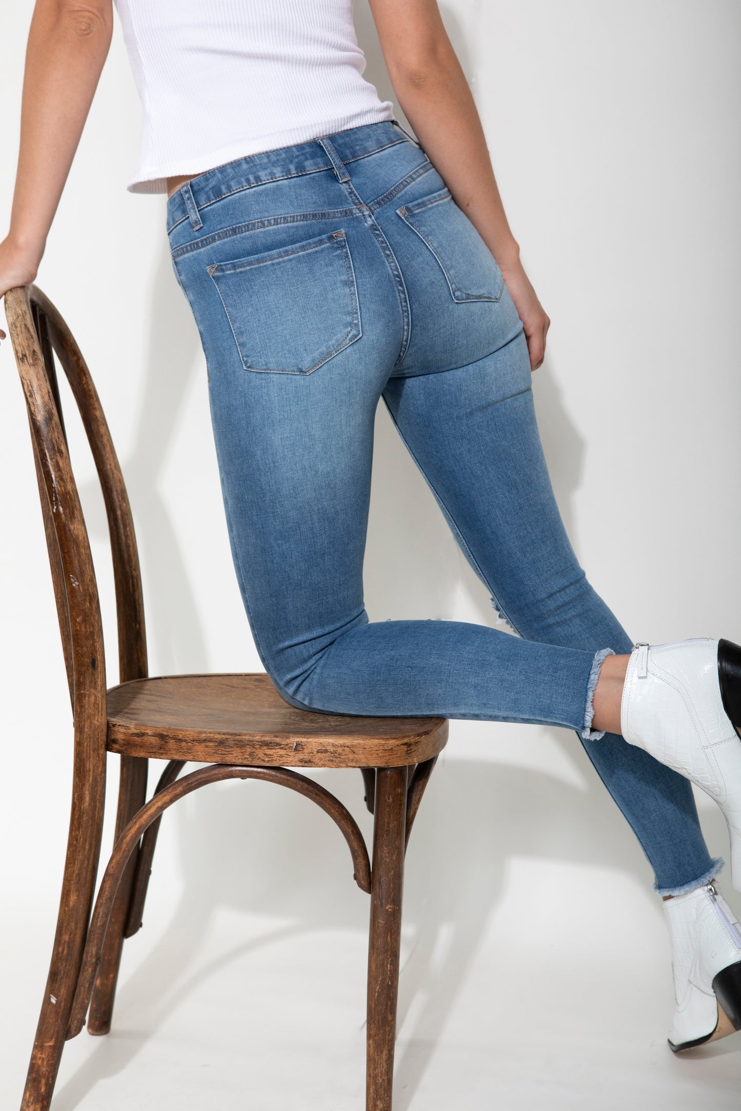 MILA JEAN MID-BLUE RIP