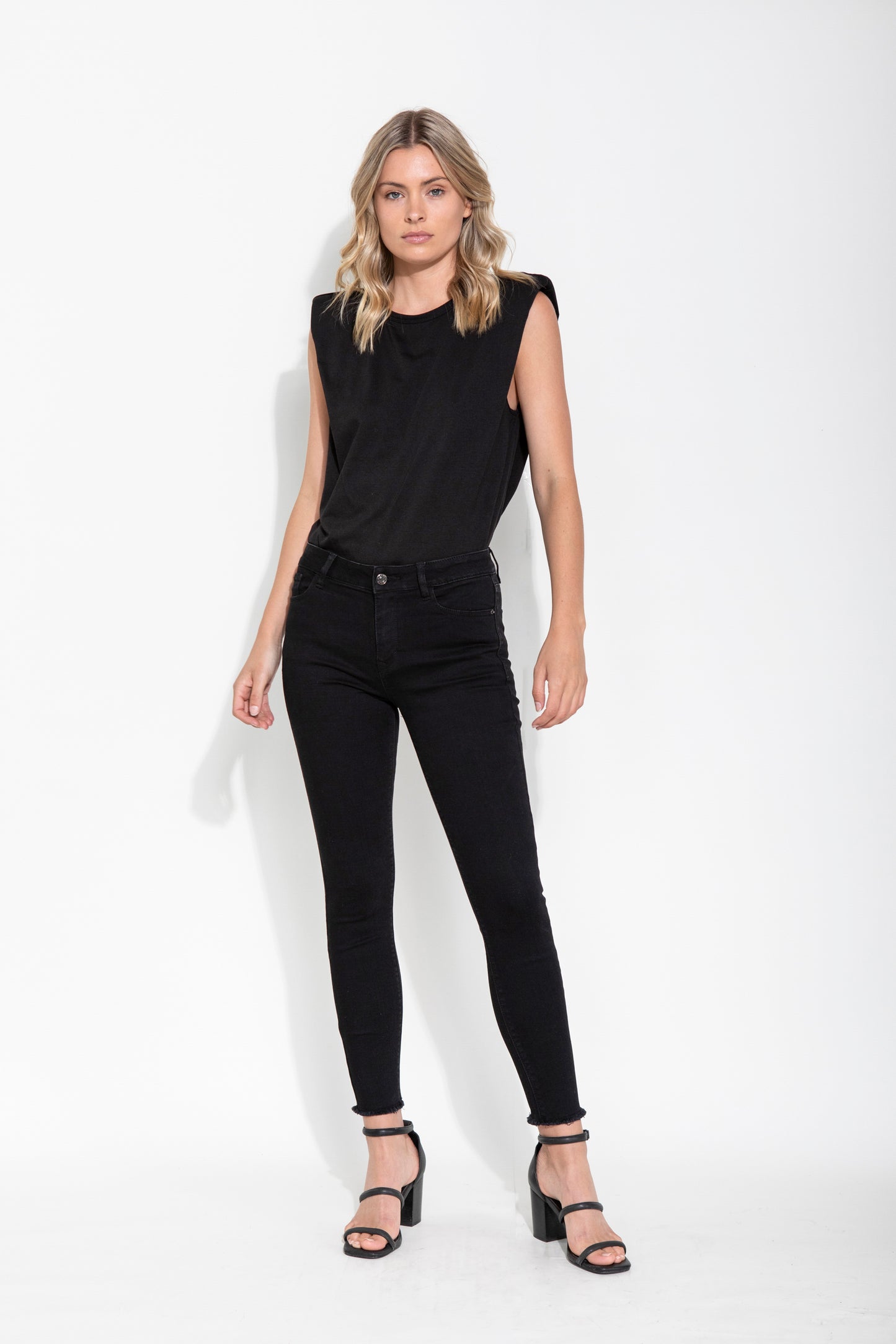 LUCIA JEAN - BLACK